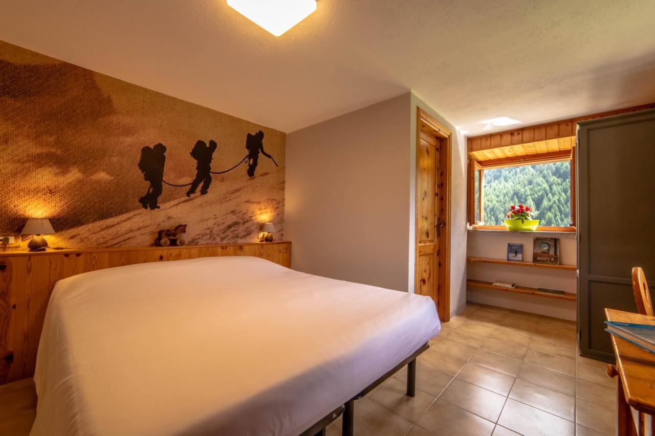 Hotel & Restaurant Perret - Mountain People Valgrisenche Dış mekan fotoğraf