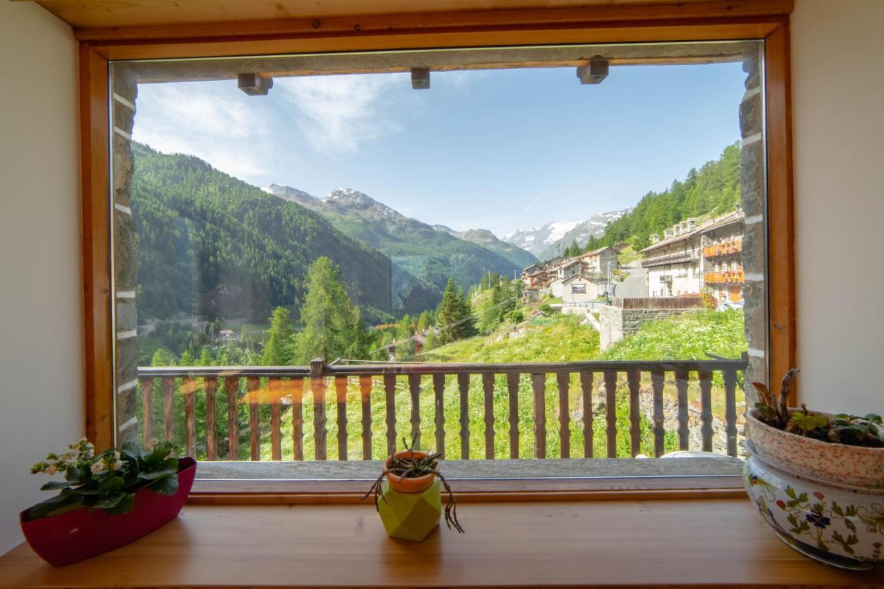 Hotel & Restaurant Perret - Mountain People Valgrisenche Dış mekan fotoğraf