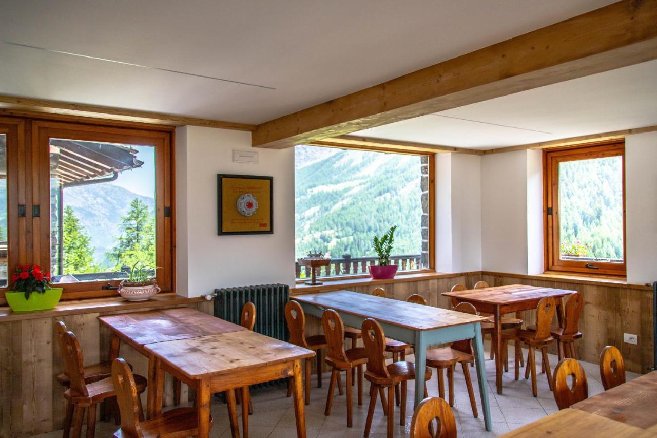 Hotel & Restaurant Perret - Mountain People Valgrisenche Dış mekan fotoğraf